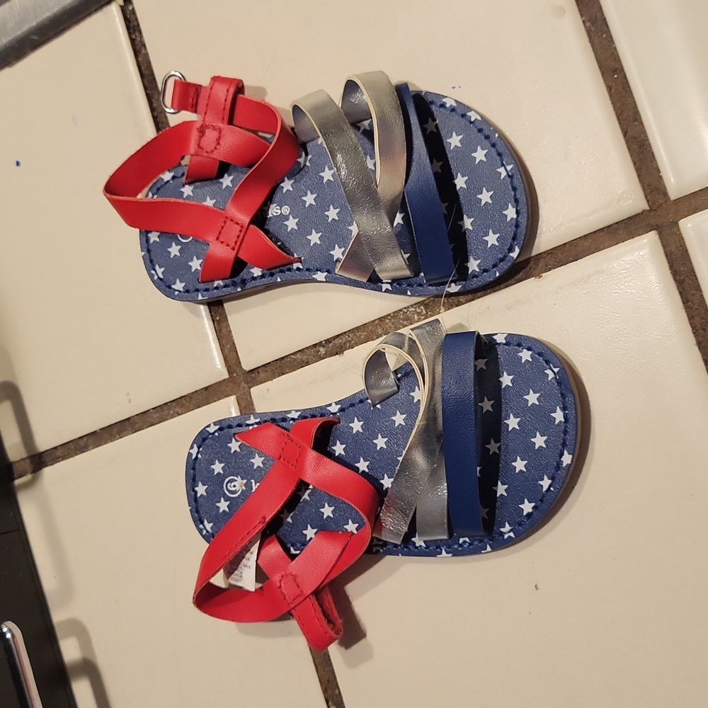 Size 6 kids sandals